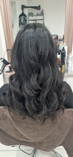 Heavenly4U (Hairdresser,Massages)