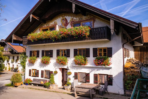 Estermann-Hof - Visual