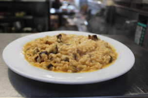 Photo n°72 de Mangiamo-Italiano - Les italiens du marché à Paris (Traiteur)