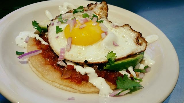 Gracie's On West Main