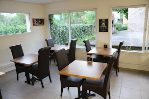 Photo n°7 de Relais Mets’rié Saveurs à Meyrié (Restaurant)