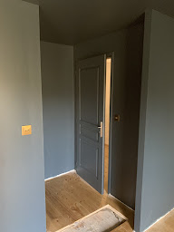 Photo n°24 de Sct bat à Saint-Pardon-de-Conques (Peintre en bâtiment)