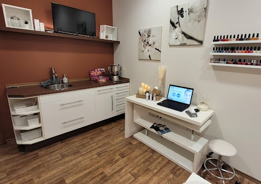 Kosmetik- und Beautycenter - Thumbnail