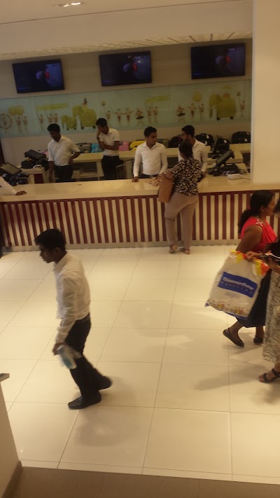 Photos of Thilakawardana Textile Kandy