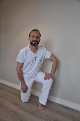 Antoine-massage - Thumbnail
