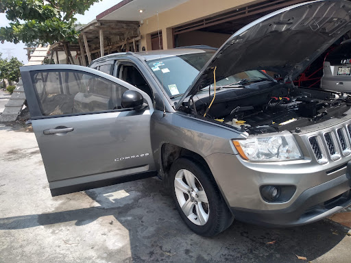 MAGIC - WASH ( carwash a domicilio ) - Thumbnail