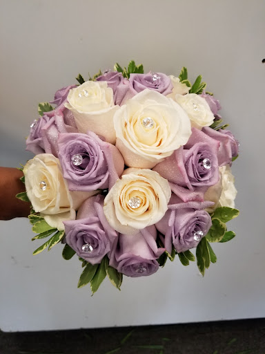White Orchid Floral Gallery - United States