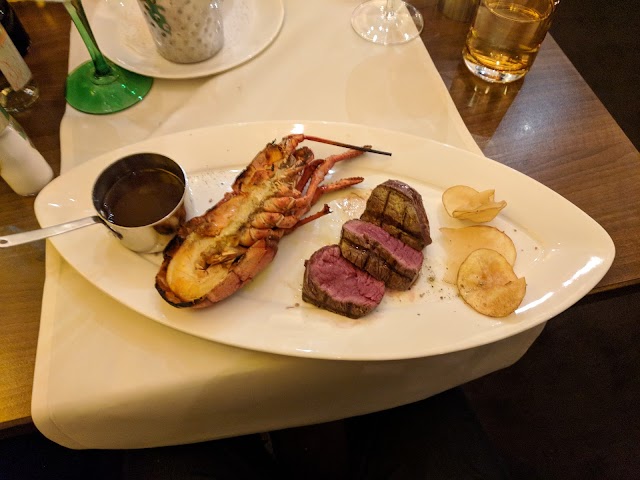 Fleming's Club im Fleming's Deluxe Hotel Frankfurt-City