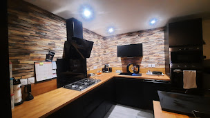 Photo n°6 de Home design decor à La Chapelle-Neuve (Peintre en bâtiment)