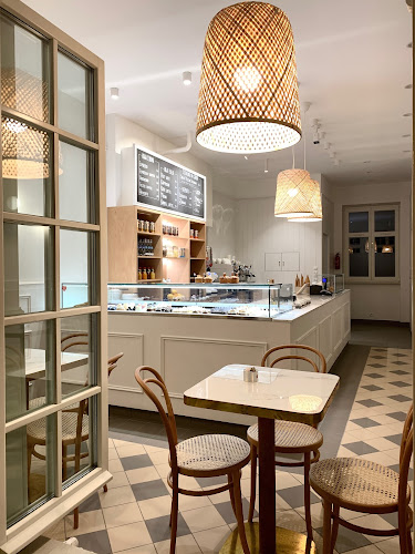 Opinii despre UMAM Cukiernia Gdańska în Gdańsk - Kawiarnia