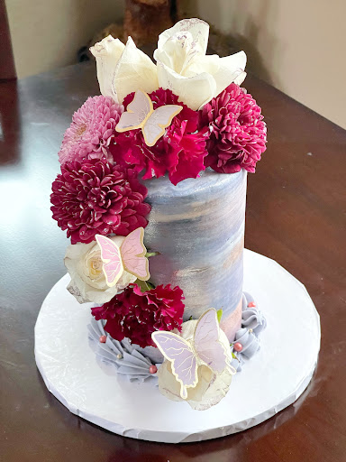 Tiffany Lund Custom Cakes and Desserts - Thumbnail