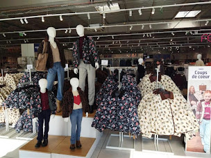 Photo n°30 de Kiabi à Dreux (Magasin de vêtements pour femmes)