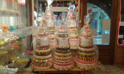 Rose Bonbon -Gâteaux de bonbons- Rumilly - Annecy - Aix les Bains - Thumbnail