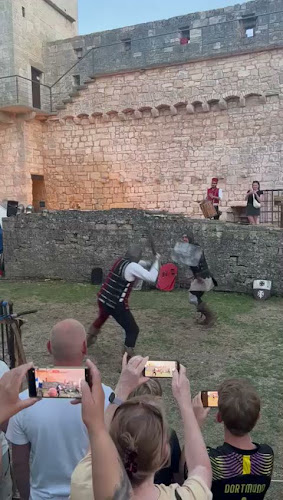 Komentari i recenzije Morosini - Grimani Castle