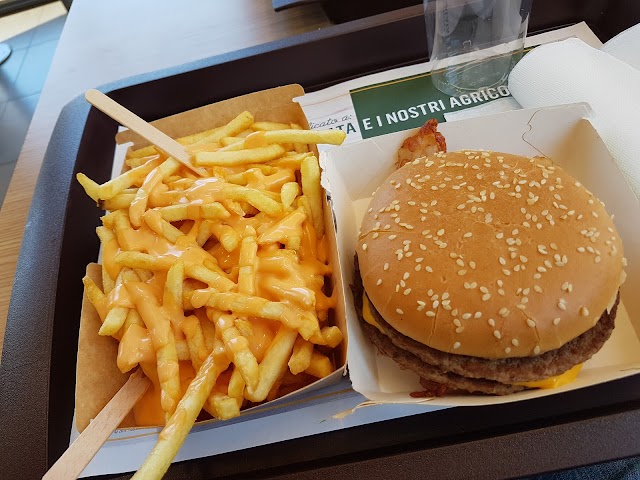 McDonald's Pavia Brambilla