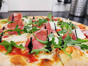 Photo n°10 de LE CAMION A PIZZA Roissy-en-Brie à Roissy-en-Brie (Pizzeria)