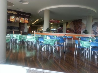 Photos of Mcdonald&acute;s Unicentro Pereira LC-27-CC Unicentro
