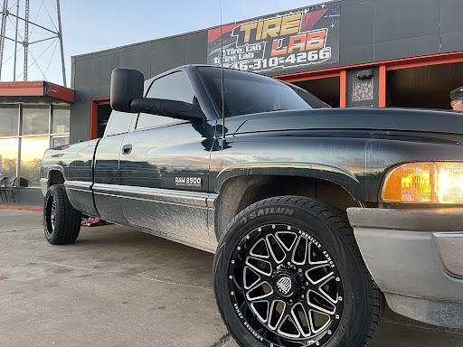 Tire Lab - Visual