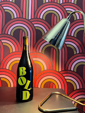 Riding Wine Co by null