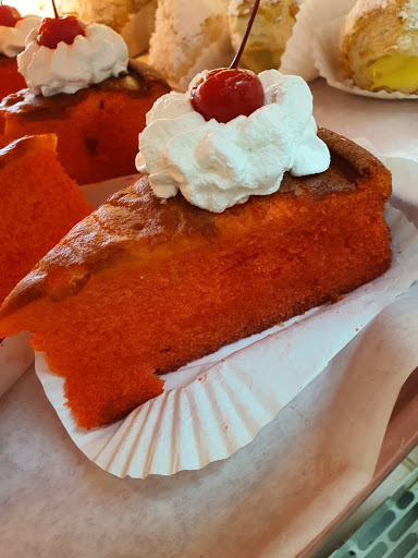 Las Piedras Bakery - Thumbnail
