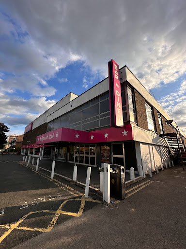 Hollywood Bowl Tolworth - Thumbnail