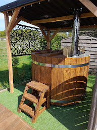 Photo n°9 de Nedleys Glamping à Val-d'Oire-et-Gartempe (Chambre d'hôtes)