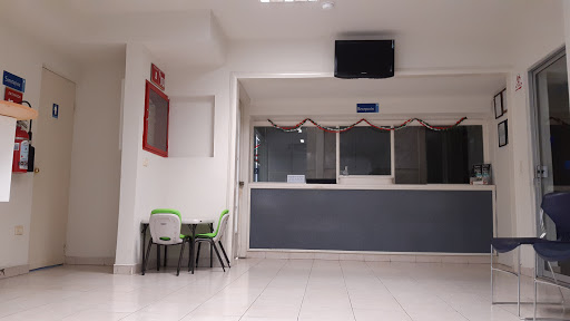 Centro Dental Lloyd Baum - Thumbnail