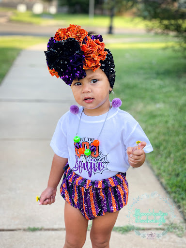 Lillyanna's bowtique - Thumbnail
