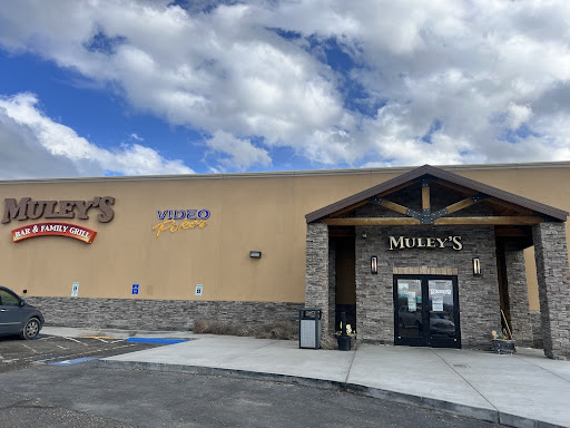 Muley's Bar & Family Grill