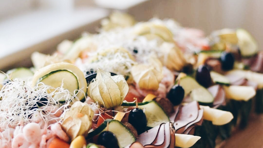 Under Eken Bistro & Catering - Thumbnail