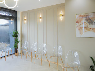 Photo n°12 de Dr Ibrahim EL SAYED à Savigny-sur-Orge (Dentiste)