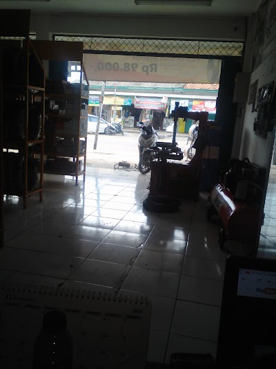 Photos of Proban Motoparts Syeh Quro