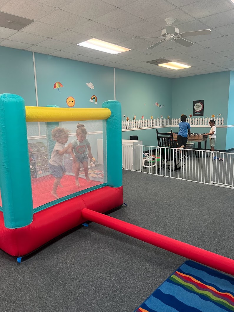 LANGUAGE EXPRESS Drop-In Childcare