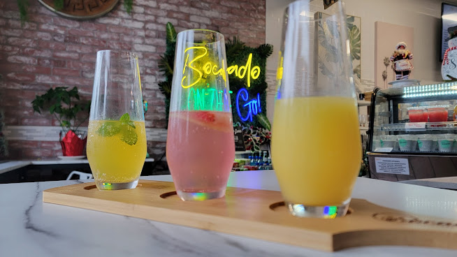 Bocado: Un Petit Bistro by null