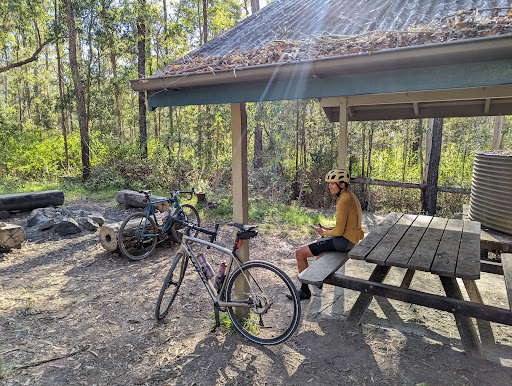 Scrub Road remote bush camp - Thumbnail