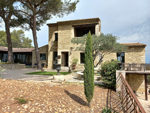 Photo de Le Bastion des Papes. Location saisonnière de charme en Provence, avec piscine et SPA privés