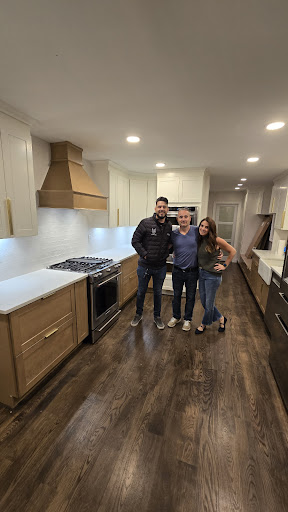 Avatar for Symmetrical Wolf