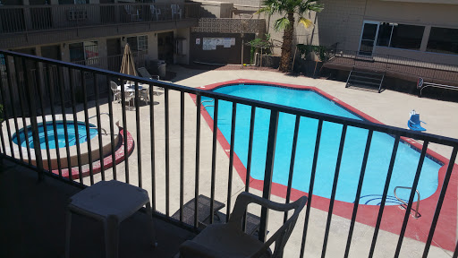 Econo Lodge St George North - Near Pioneer Park - Thumbnail