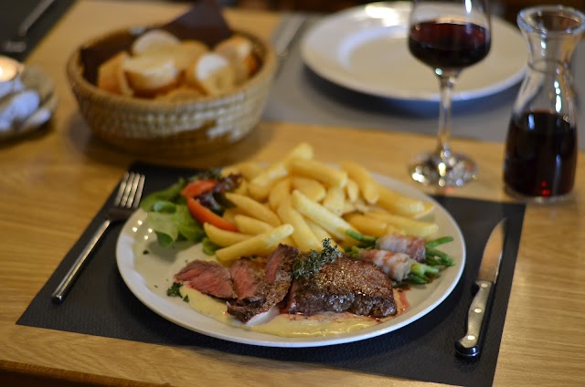 Café Restaurant SCHMUGGELBUD Überherrn