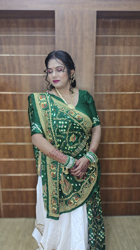 Gallery image 200