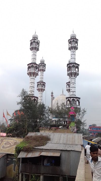 Photos of Gunisha Majar