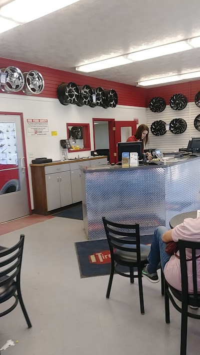 Les Schwab Tire Center