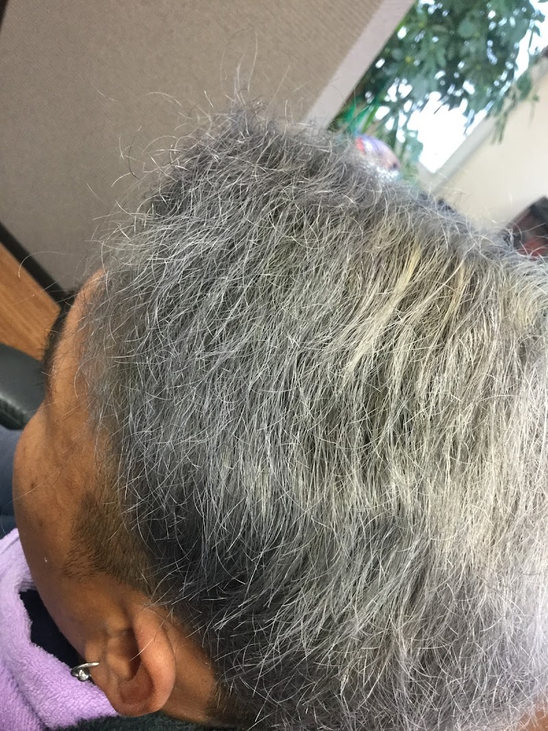 ヘアーサロンコマツ