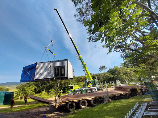 Crossy's Crane Hire Pty Ltd.