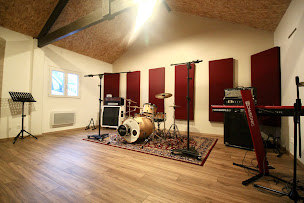 Photo n°7 de Rec'n'Roll Studio à Montussan (Studio d'enregistrement)