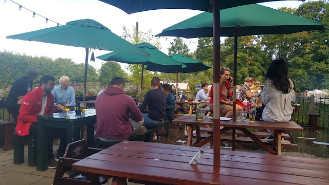 The White Swan, Twickenham Riverside