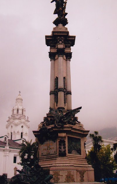 Photos of Plaza Grande
