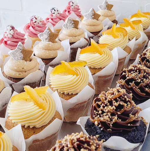 Staci Bakes - Thumbnail