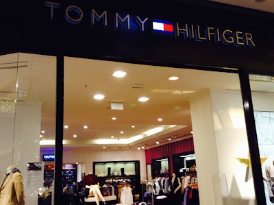 Photos of Tommy Hilfiger