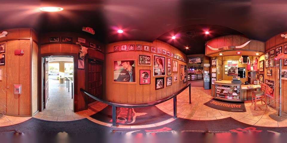 Round Up Night Club & Restaurant by null